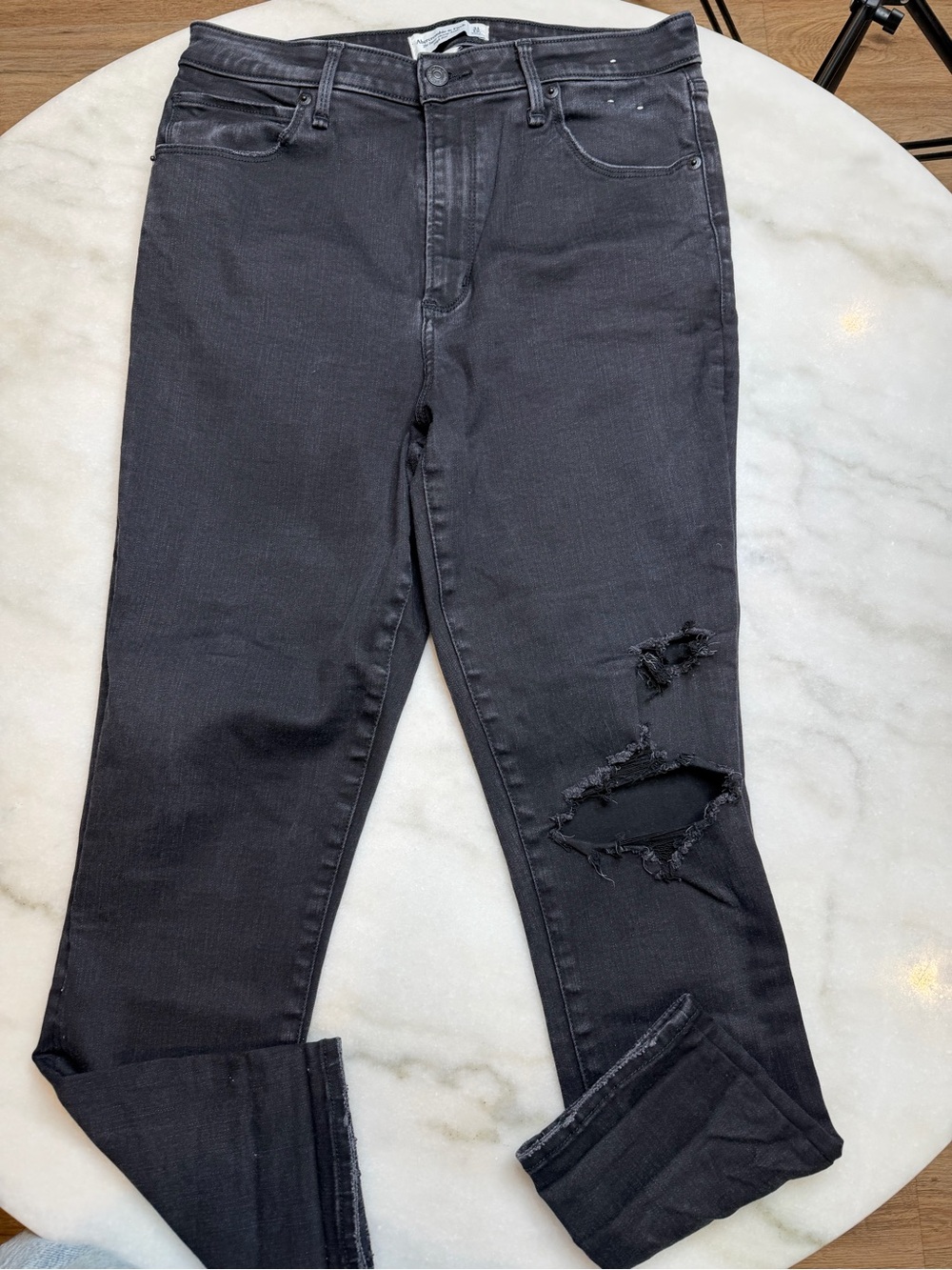 Abercrombie and Fitch Super Skinny Ankle High Rise Black Jeans Size 12